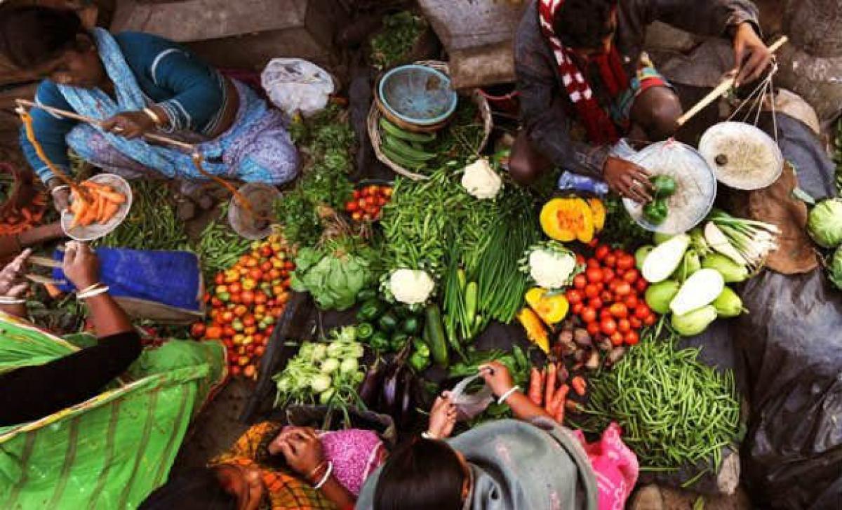 November retail inflation hits 14-month high on costlier food items